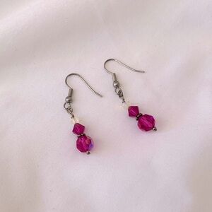 Vintage Women's Translucent Magenta Pink Beaded Dangle Drop Earrings
